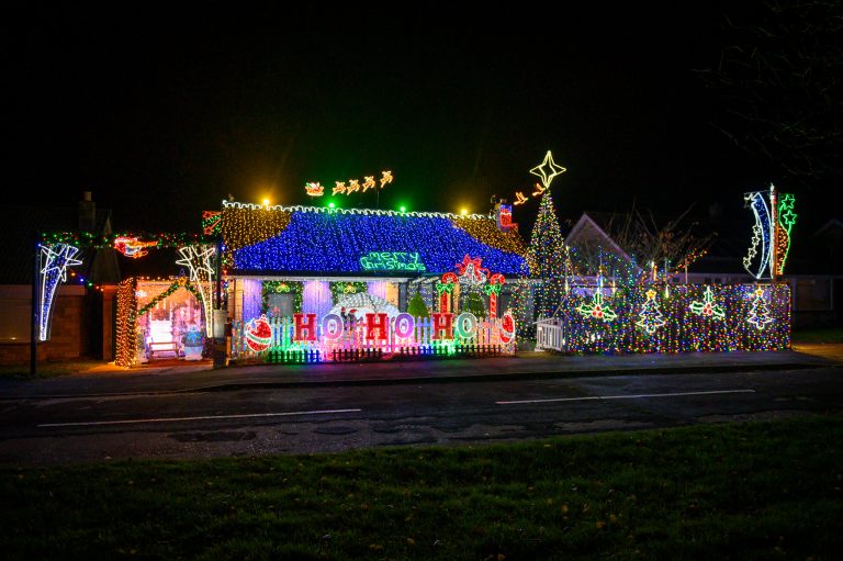 Bannock Road Christmas Lights 2024